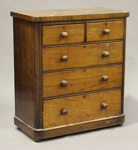 LOT 946