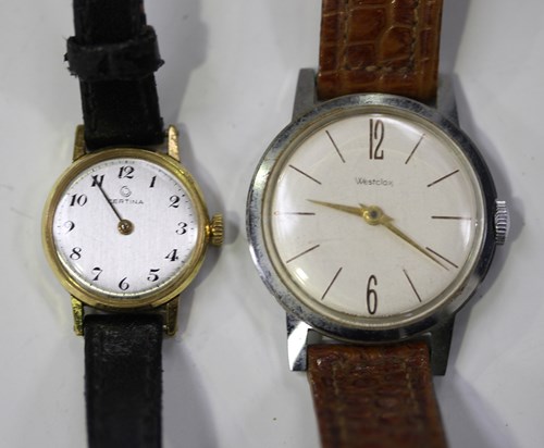 LOT 1049