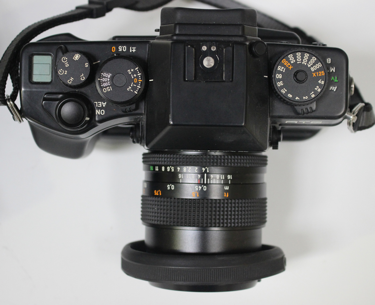 YoshieCONTAX RTS carl zeiss planar Contax ZEISS Planar T* Standard Camera Lenses for Yashica