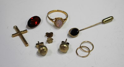 LOT 693