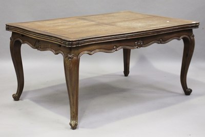 LOT 2073