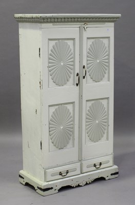 LOT 2076
