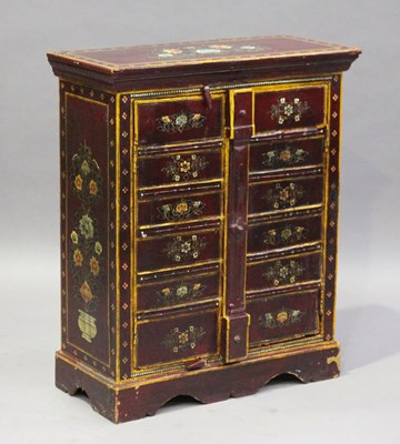 LOT 2132