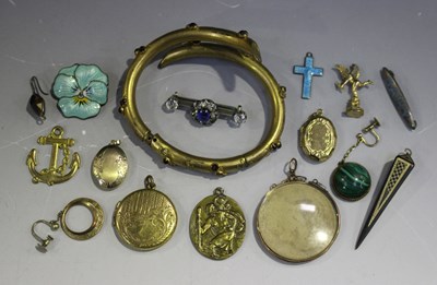 LOT 752