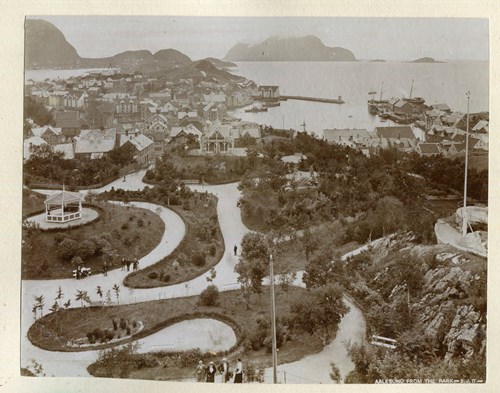 LOT 3385