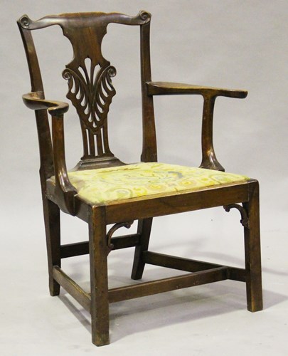 LOT 2199