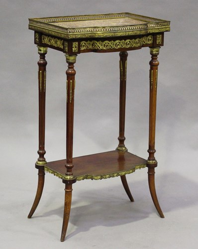 LOT 2207