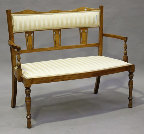 LOT 2212