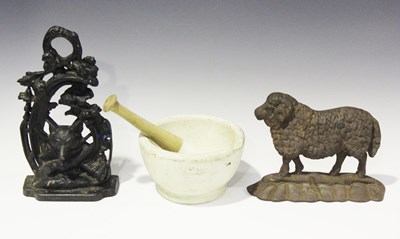 LOT 2585