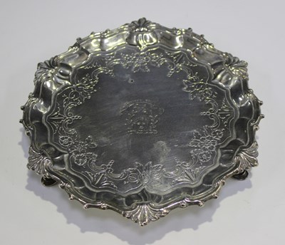 LOT 475