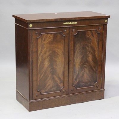 LOT 2232