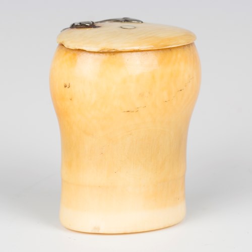 LOT 2562