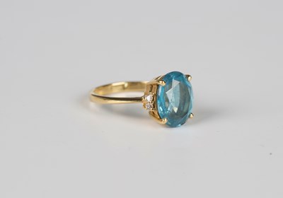 LOT 648