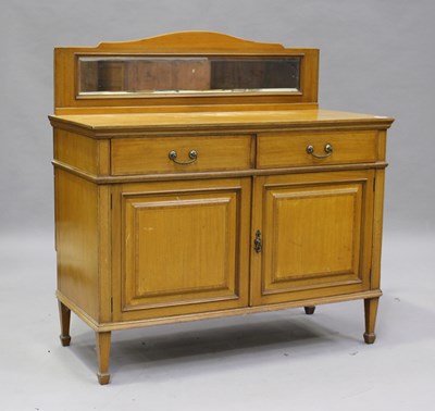 LOT 2073