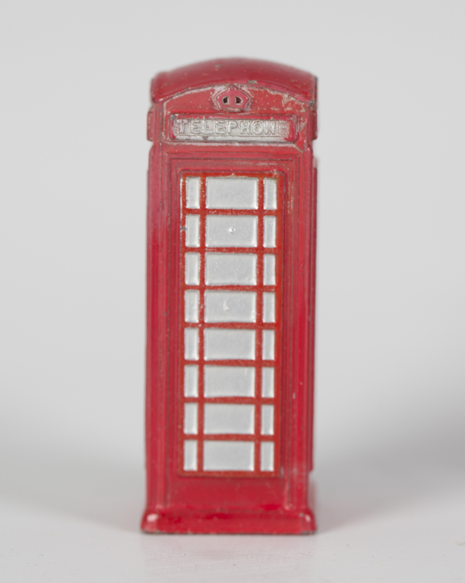 dinky.no299.ポスト、オフィス、セット，1958年製 Vectis Auctions | Dinky Pre-War 29b Streamlined Bus - two