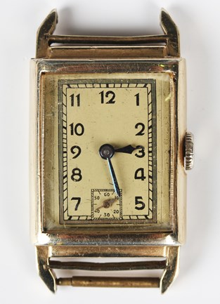 LOT 1093