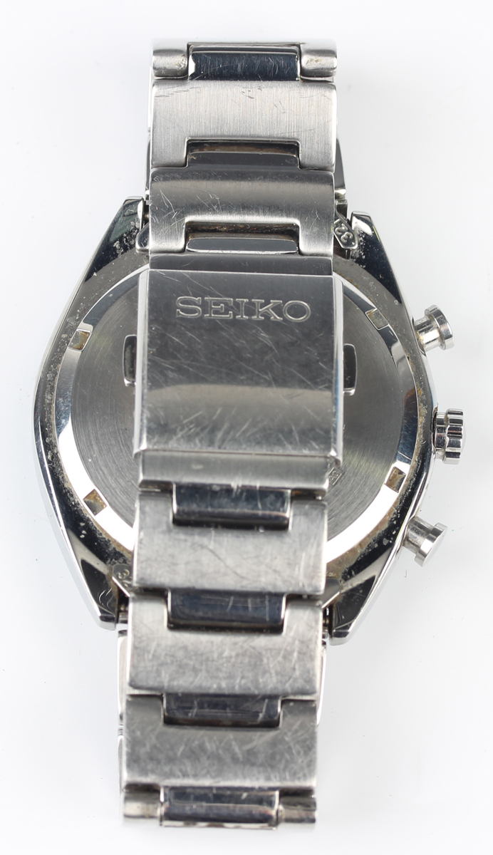 A Seiko Chronograph 100M steel gentleman's bracelet