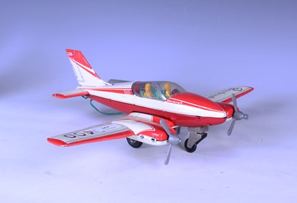LOT 195