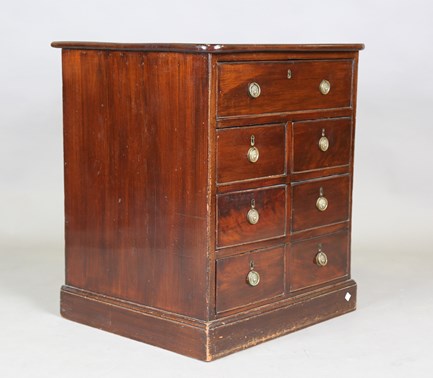 LOT 2084