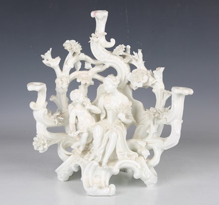 LOT 1476