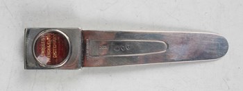 LOT 305