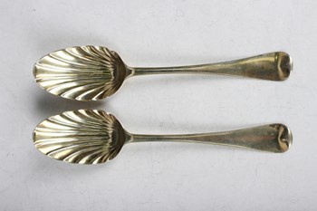 LOT 495
