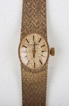 LOT 1027