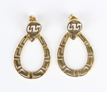 LOT 690