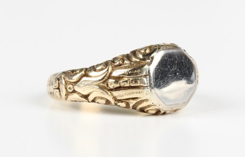 LOT 636
