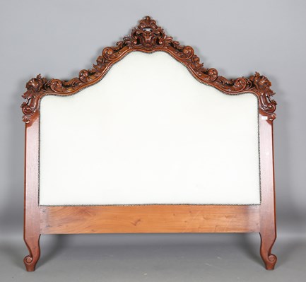 LOT 2218