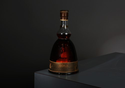 LOT 2422