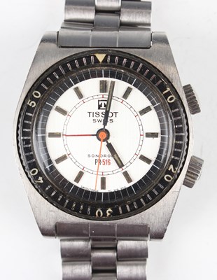 LOT 1049