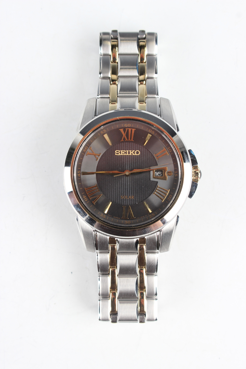 A Seiko Solar 100m stainless steel cased gentleman s bracelet