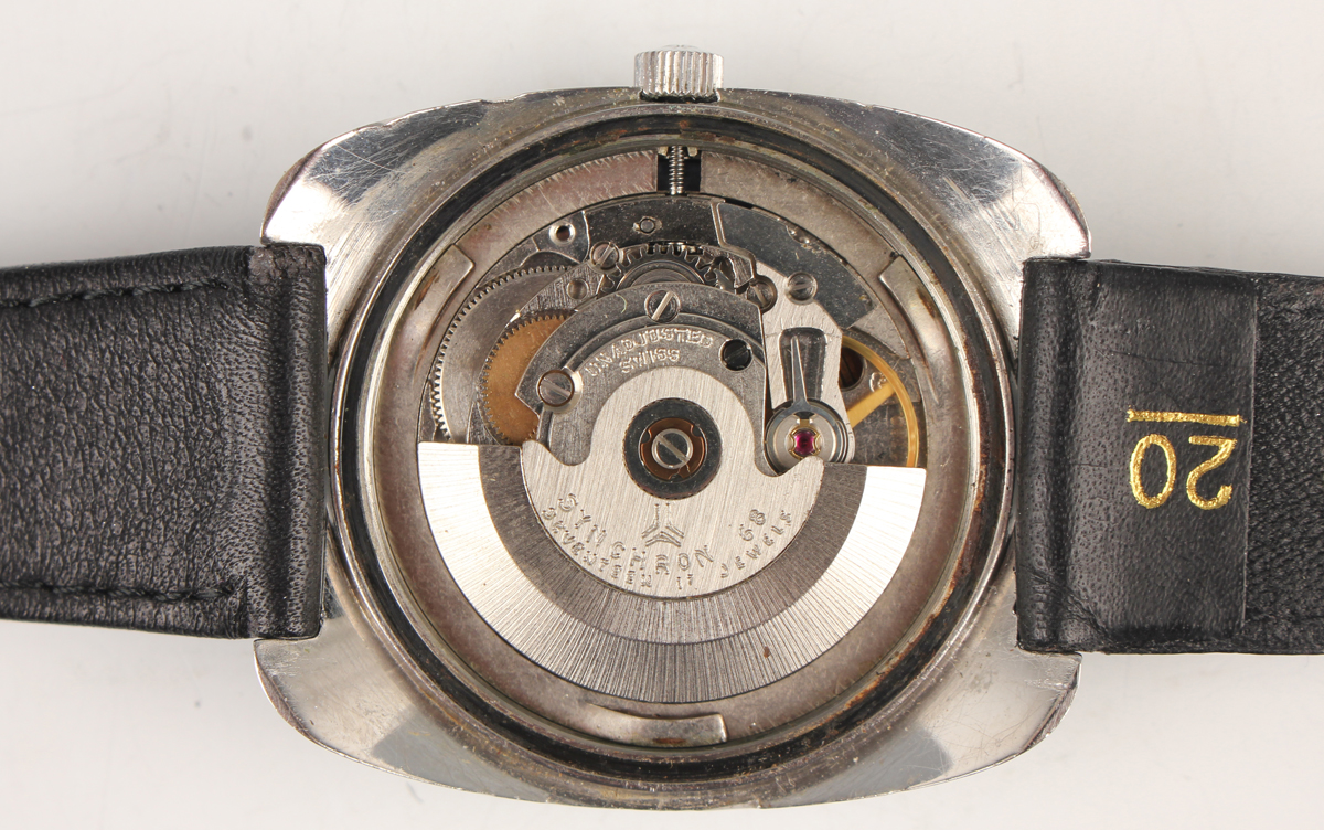 cyma conquistador オートマチック New Old Stock Cyma By Synchron automatic vintage watch for