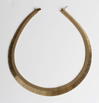 LOT 725