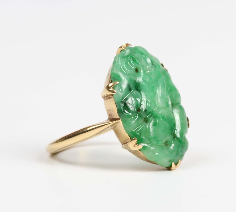 LOT 559