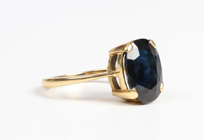 LOT 598