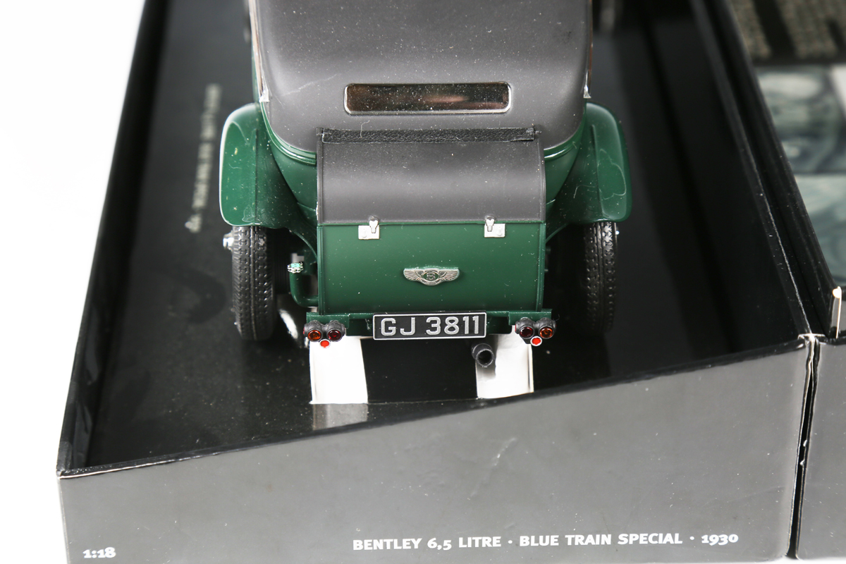 A Minichamps 1:18 scale model of a Bentley 6.5 Litre Blue Train