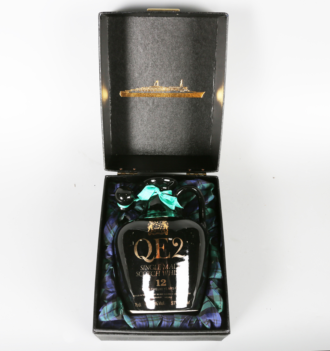 QE2 12-year-old Single Malt Scotch Whisky, with presentation flagon and ...