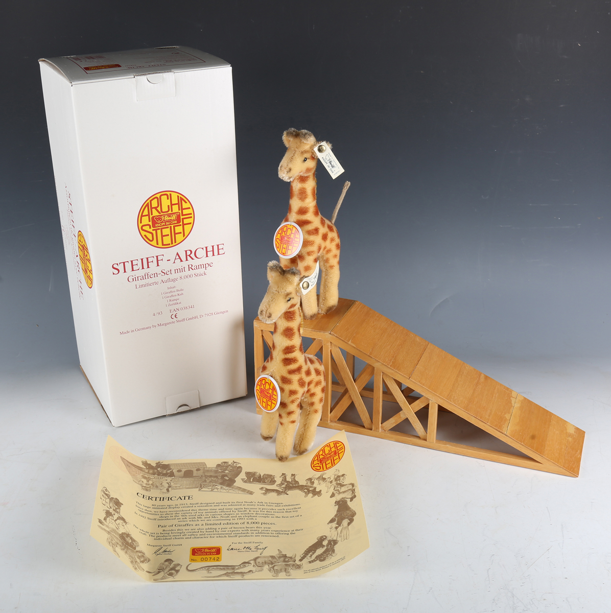 A set of Steiff limited edition Noah's Ark and animals, comprising
