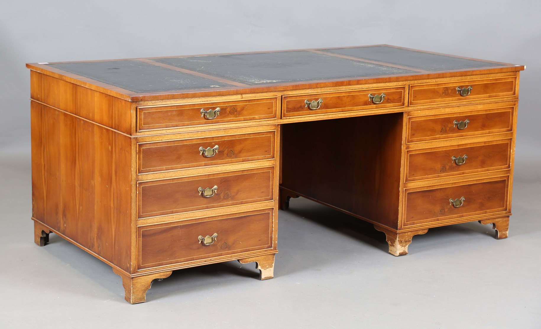 LOT 2079