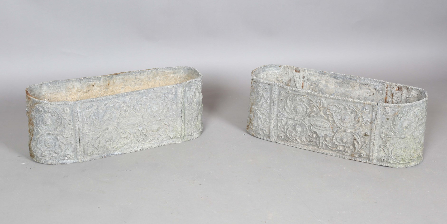 LOT 2581