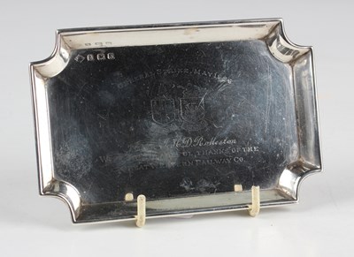 LOT 389