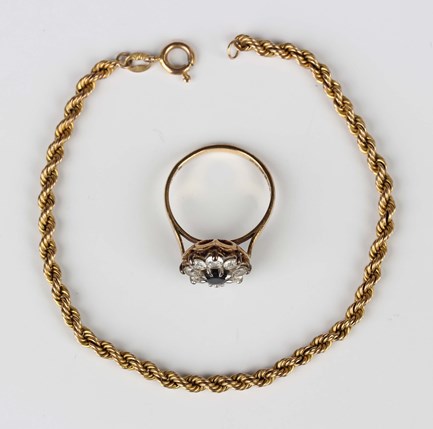 LOT 684
