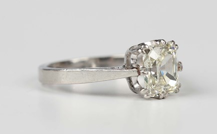 LOT 730