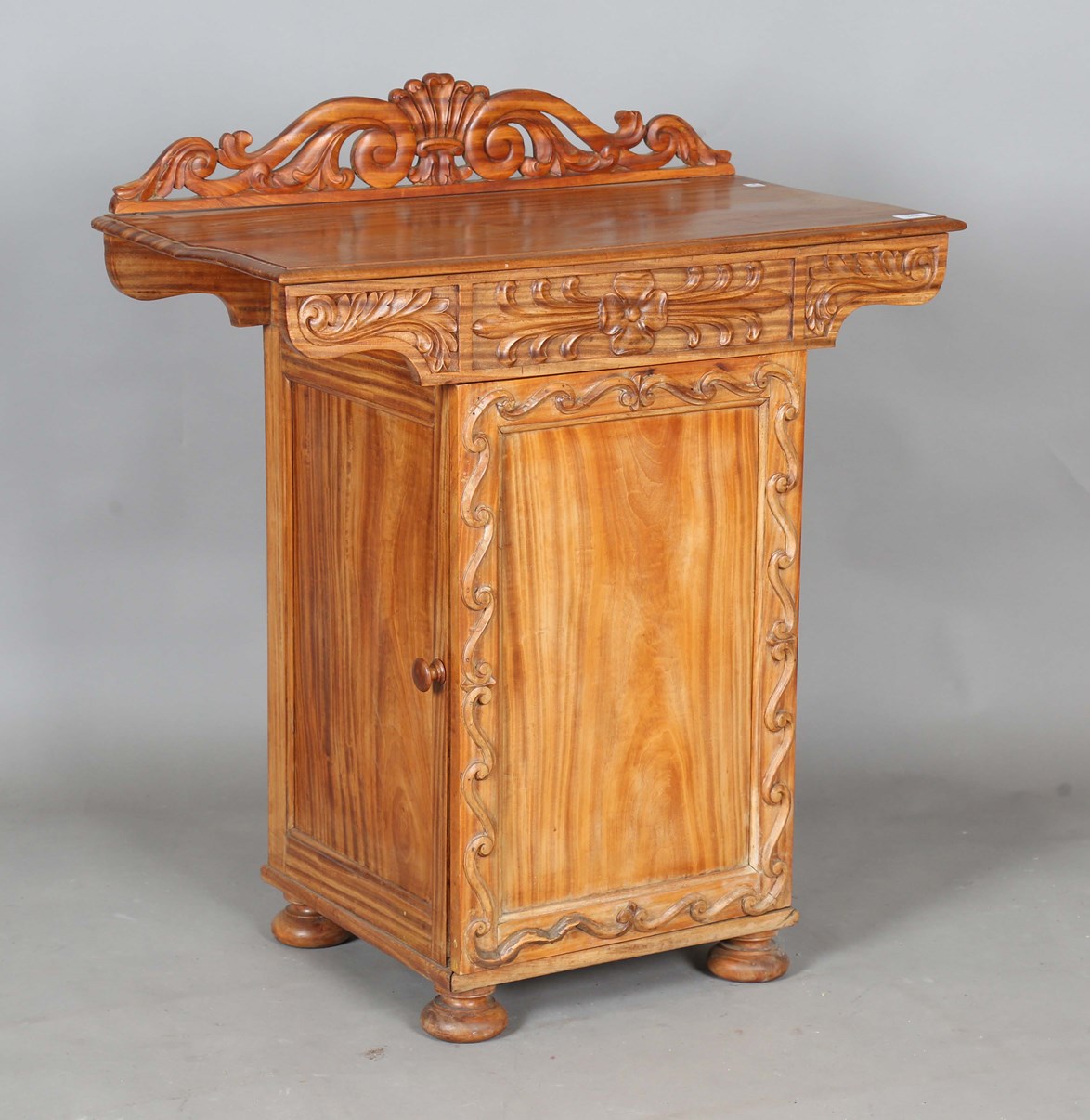 LOT 2120