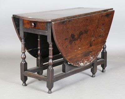 LOT 2084