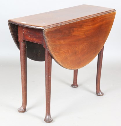 LOT 2106