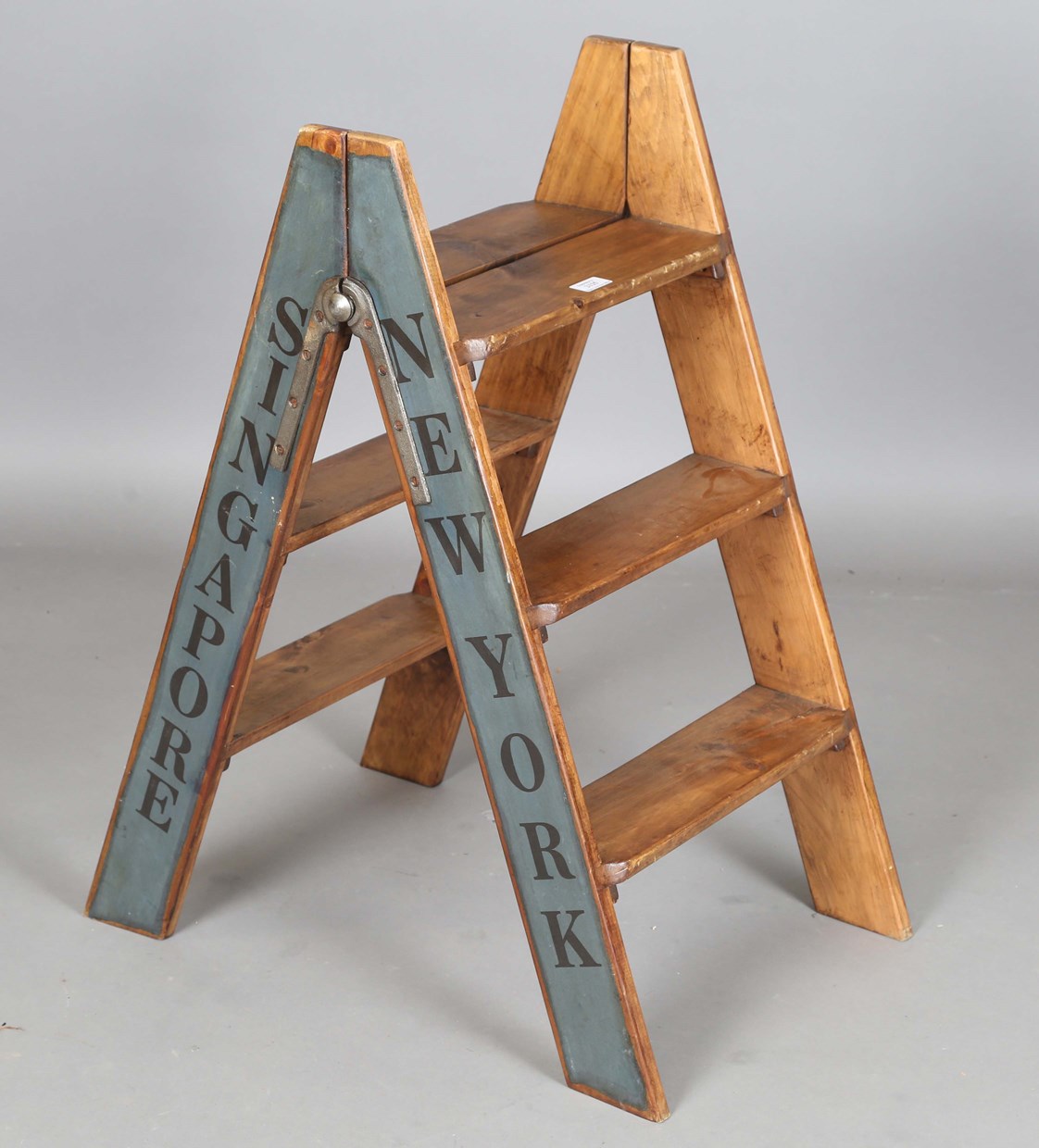 LOT 2125