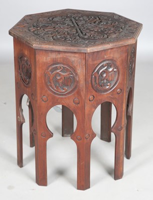 LOT 2319